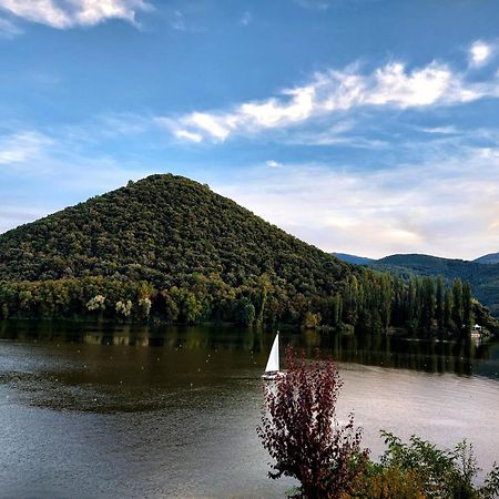 Le Finestre Sul Lago เปียดิลูโก ภายนอก รูปภาพ